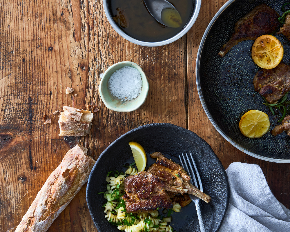 Recept på lammkotletter med rosmarinsmör och citron