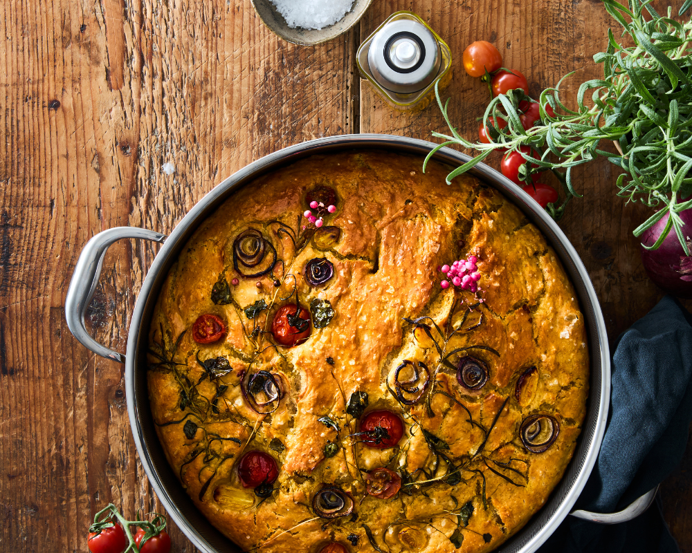 Recept på garden bread med grönsaker och fänkålssalami