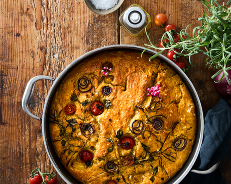 Recept på garden bread med grönsaker och fänkålssalami