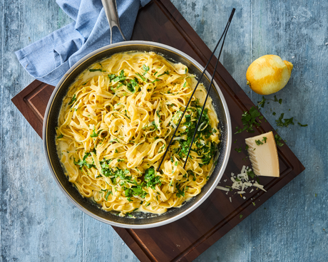 Fettuccine med parmesan och citronkräm | Enkelt pastarecept