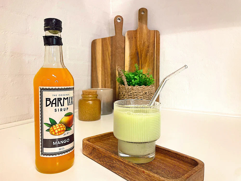 Mango Iced Matcha Latte – fruktig matcha med tropisk smak