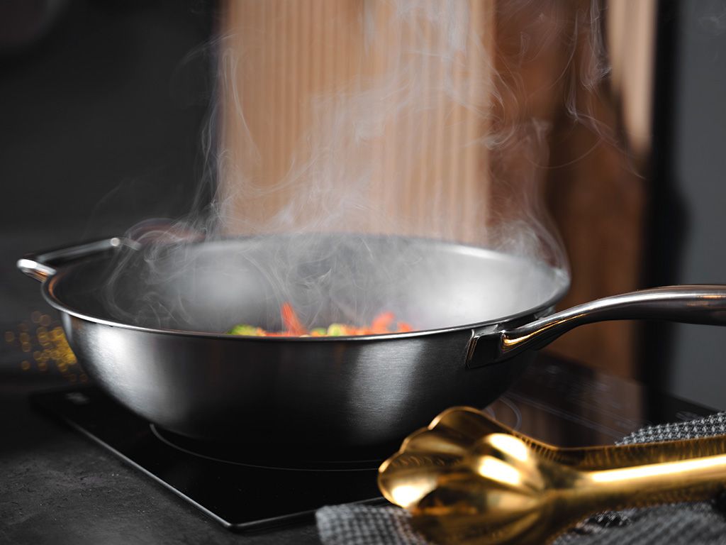 ZERO – NATURLIGT NON-STICK WOKPANNA 30 CM - 6