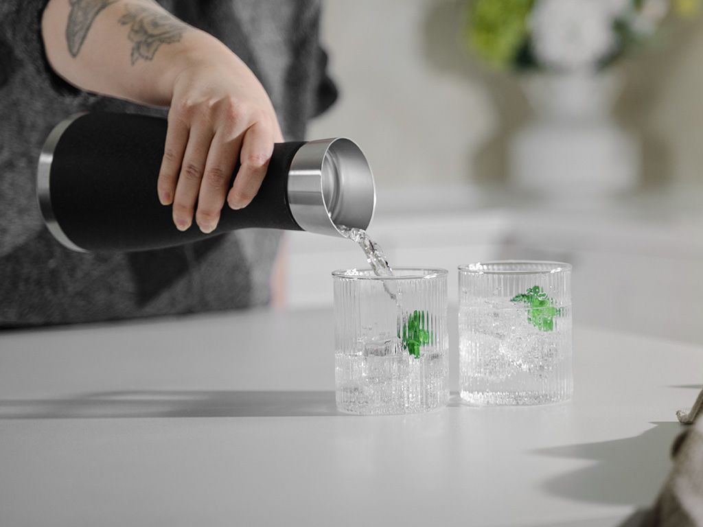 VATTENKARAFF I ROSTFRITT STÅL – 800 ML - 3