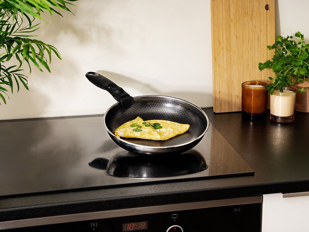 HANDLELESS FRYING PAN 24CM - 6