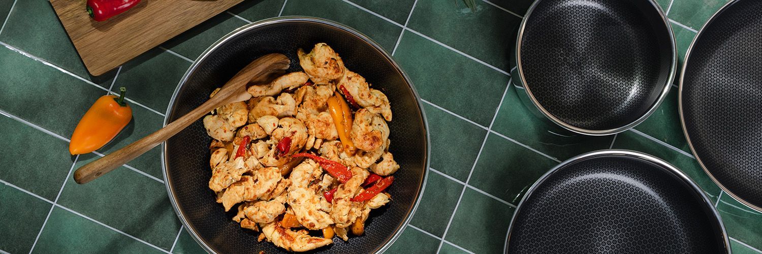 WOKPANNA MED AVTAGBART HANDTAG 30CM SET