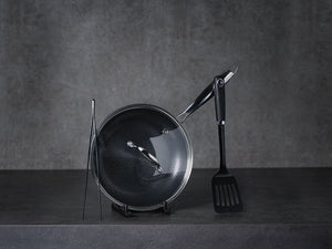 DET ESSENTIELLA STEKPANNESET 26 CM