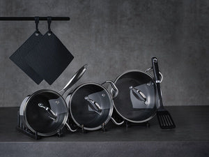 ESSENTIELLT GRYTSET – 3-DELAR